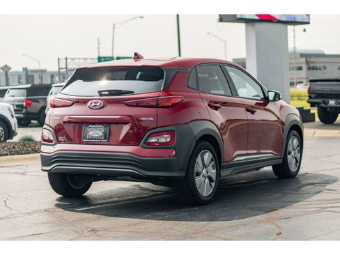 Used 2021 Hyundai Kona Limited image 4