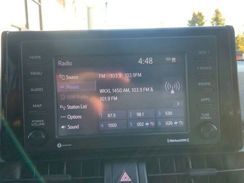 Used 2022 Toyota RAV4 XLE w/ Convenience Package image 22