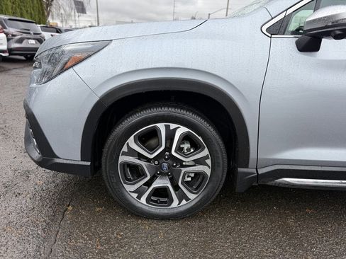 Used 2023 Subaru Ascent Limited w/ Technology Package image 12