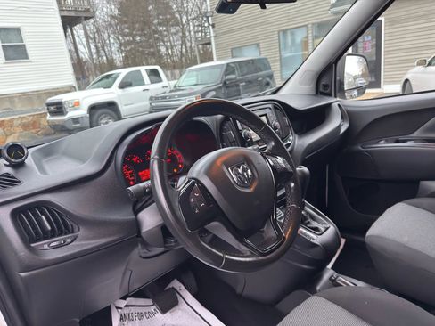 Used 2018 RAM ProMaster City Tradesman image 29