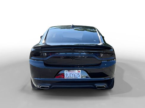 Used 2023 Dodge Charger SXT w/ Blacktop Package RWD image 4