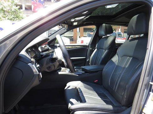 Used 2018 BMW M550i xDrive AWD/4WD image 20