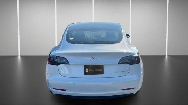 Used 2020 Tesla Model 3 Long Range AWD/4WD image 6