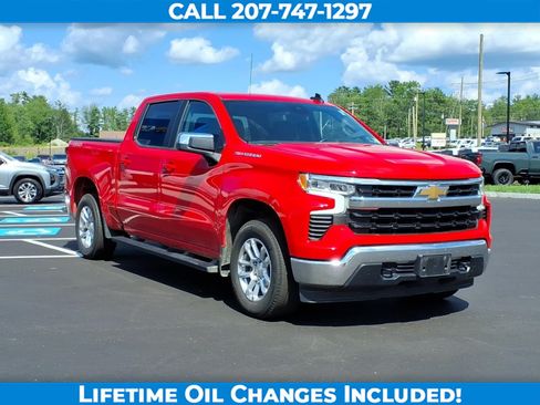 Used 2024 Chevrolet Silverado 1500 LT AWD/4WD image 3