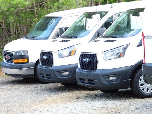 Used 2023 RAM ProMaster 2500 159 High Roof FWD image 13