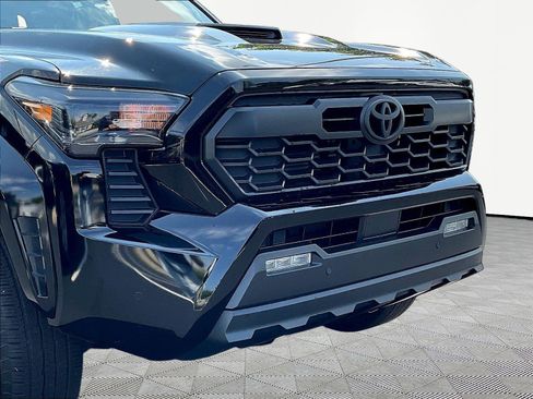 Used 2024 Toyota Tacoma TRD Sport w/ TRD Sport Upgrade Package AWD/4WD image 34