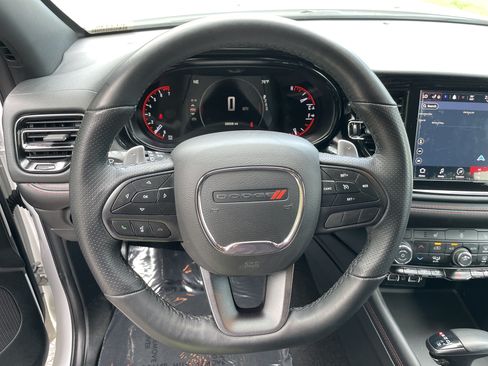 Used 2025 Dodge Durango GT w/ Trailer Tow Group IV RWD image 19