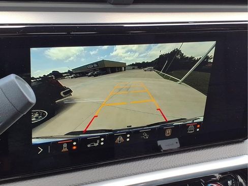 New 2026 GMC Sierra 3500 Denali w/ Technology Package AWD/4WD image 11