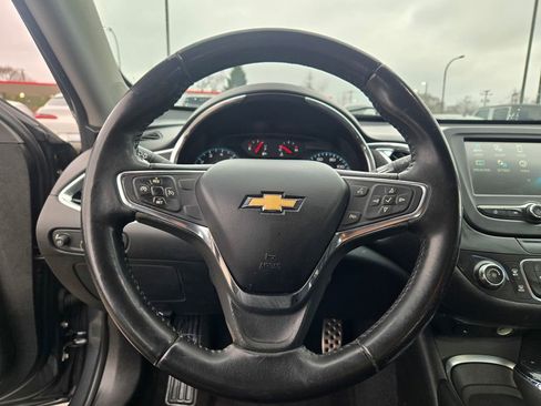 Used 2016 Chevrolet Malibu LT image 37