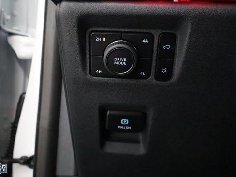 Certified 2025 Ford Expedition Max Platinum image 13