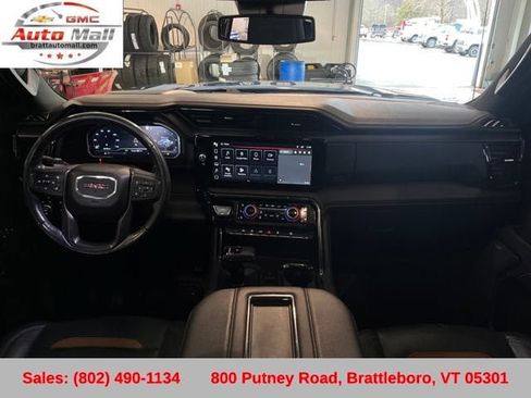 Certified 2022 GMC Sierra 1500 AT4 w/ AT4 Preferred Package AWD/4WD image 14
