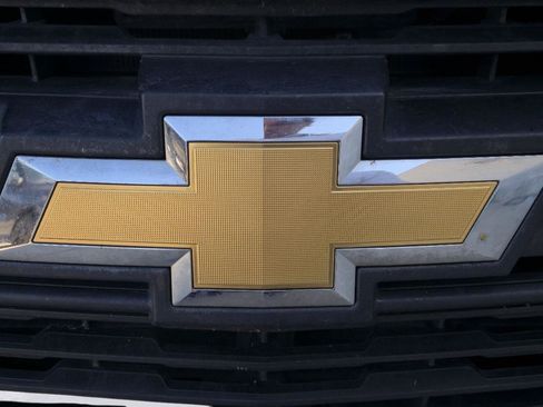 Used 2016 Chevrolet Colorado Z71 AWD/4WD image 9