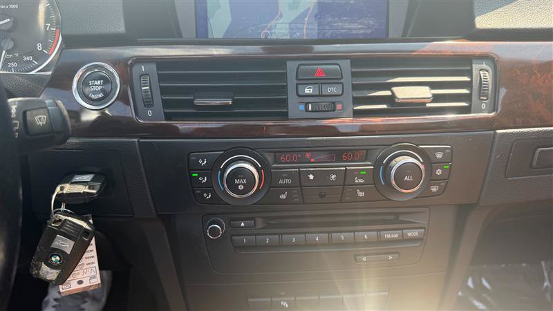 Used 2011 BMW 335i Convertible RWD image 24