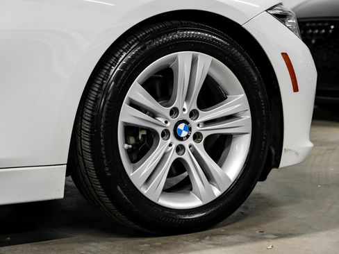 Used 2017 BMW 330i Sedan image 57