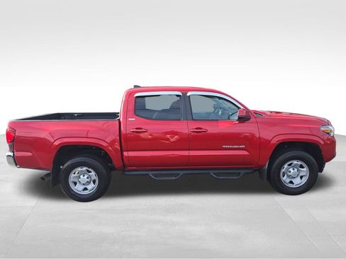 Used 2019 Toyota Tacoma SR5 image 6