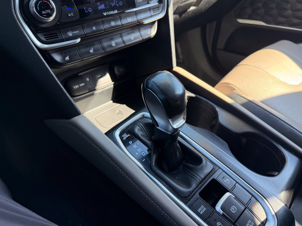 Used 2019 Hyundai Santa Fe AWD image 26
