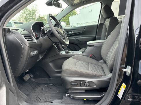 Used 2020 Chevrolet Equinox LT image 8
