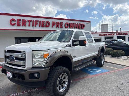 Used 2015 Ford F250 King Ranch w/ FX4 Off-Road Package image 3