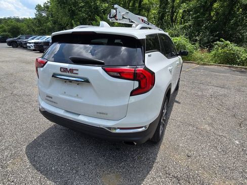 Used 2019 GMC Terrain SLT w/ Preferred Package AWD/4WD image 7