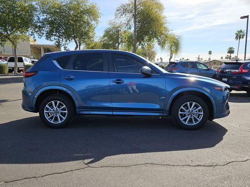 Used 2024 MAZDA CX-5 AWD 2.5 S w/ Preferred Package image 4