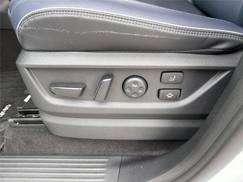 New 2026 INFINITI QX80 4WD w/ Sport Exterior Package image 19