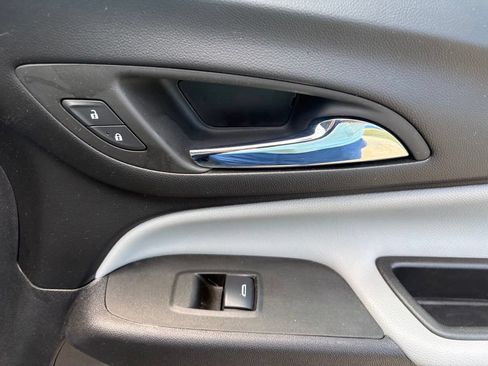 Used 2024 Chevrolet Equinox LS w/ LPO, Floor Liner Package FWD image 25