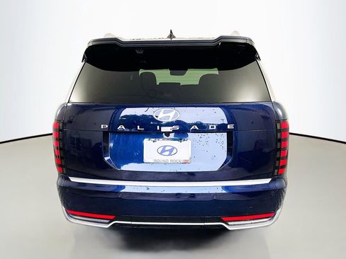 New 2026 Hyundai Palisade Calligraphy FWD image 6