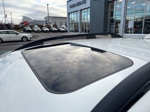 Used 2021 Subaru Crosstrek 2.0i Premium w/ Moonroof Package image 8