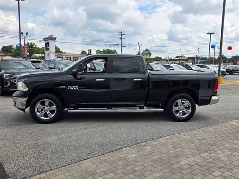 Used 2015 RAM 1500 Lone Star AWD/4WD image 4
