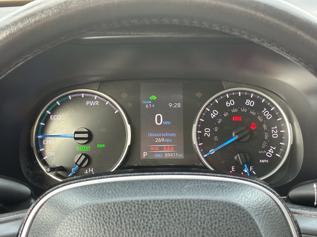 Used 2021 Toyota RAV4 XLE w/ XLE Grade Weather Package AWD/4WD image 19