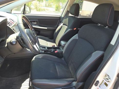 Used 2017 Subaru Crosstrek 2.0i Premium AWD/4WD image 11