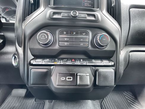 Used 2026 Chevrolet Silverado 1500 Custom Trail Boss AWD/4WD image 18