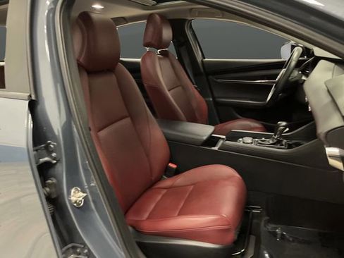 Used 2023 MAZDA MAZDA3 s image 28