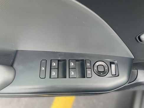 Used 2025 Kia K4 FWD image 15