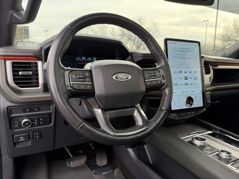 Used 2022 Ford Expedition Timberline image 19