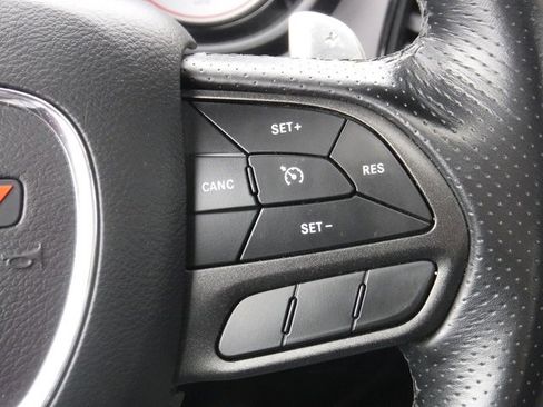 Used 2022 Dodge Challenger R/T Scat Pack w/ Shaker Package image 44