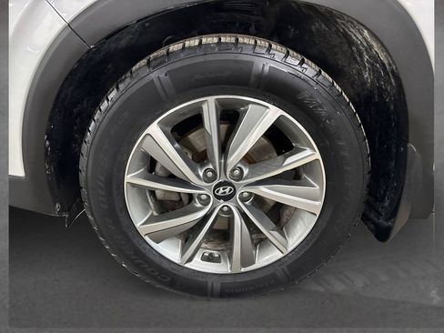 Used 2020 Hyundai Santa Fe SEL w/ Convenience Package image 15