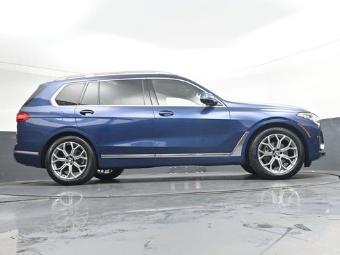 Used 2022 BMW X7 xDrive40i w/ Parking Assistance Package AWD/4WD image 31