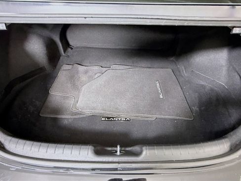 Certified 2025 Hyundai Elantra Sport w/ Cargo Package image 27