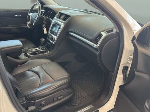 Used 2013 GMC Acadia SLT FWD image 18