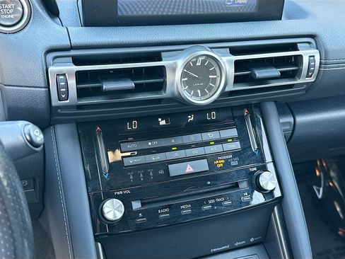 Used 2022 Lexus IS 350 F Sport image 15