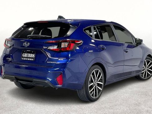 Used 2024 Subaru Impreza 2.0i Sport image 2