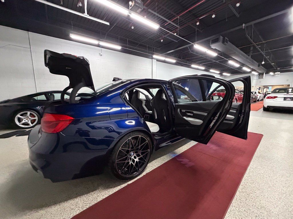 Used 2018 BMW M3 RWD image 46