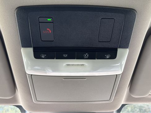 Certified 2023 Nissan Rogue SV AWD/4WD image 27