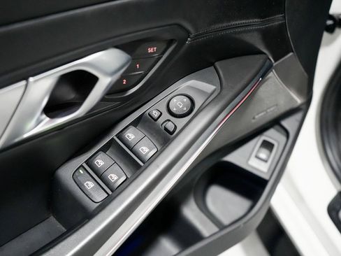 Used 2022 BMW M3 Competition w/ Executive Package image 26