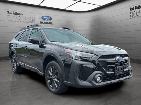 Used 2023 Subaru Outback Onyx Edition AWD/4WD image 2
