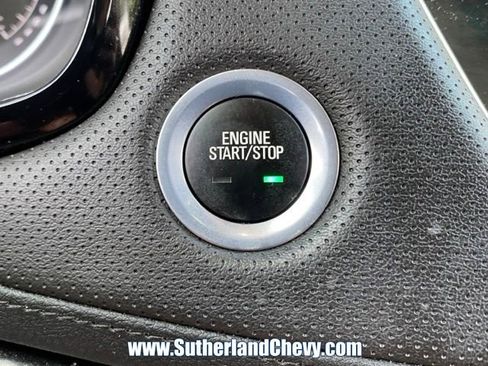 Used 2024 Cadillac XT6 Luxury w/ LPO, Floor Liner Package FWD image 26
