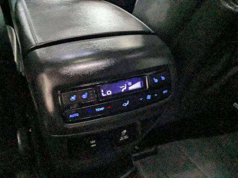 Used 2025 Hyundai Palisade Limited AWD/4WD image 22