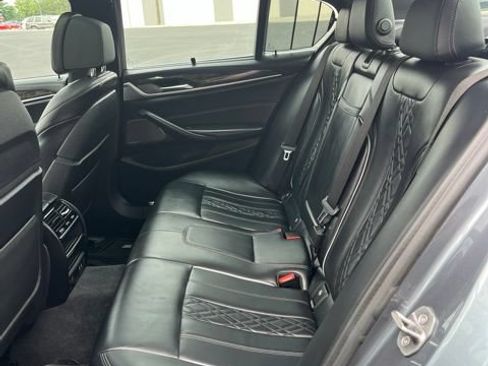 Used 2020 BMW M550i xDrive w/ Executive Package AWD/4WD image 28