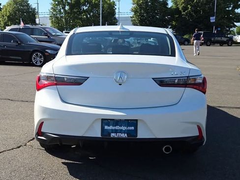 Used 2019 Acura ILX FWD image 7
